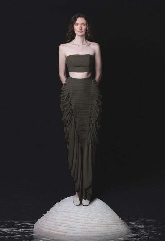 falda larga mujer elegante drapeada